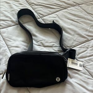 lululemon athletica Black women's Belt Bag with Adjustable Strap